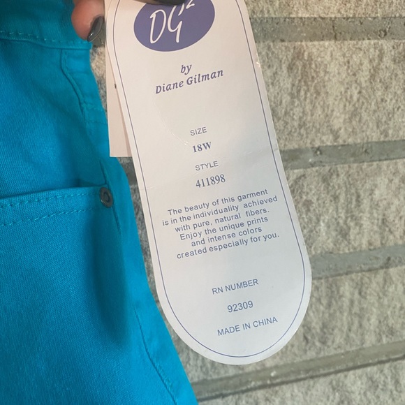 NWT DG2 turquoise pants - Picture 3 of 4
